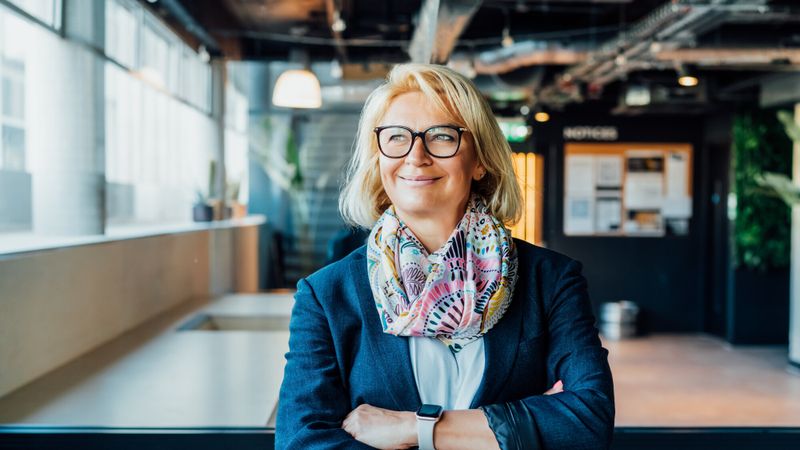 femme quinqua travail