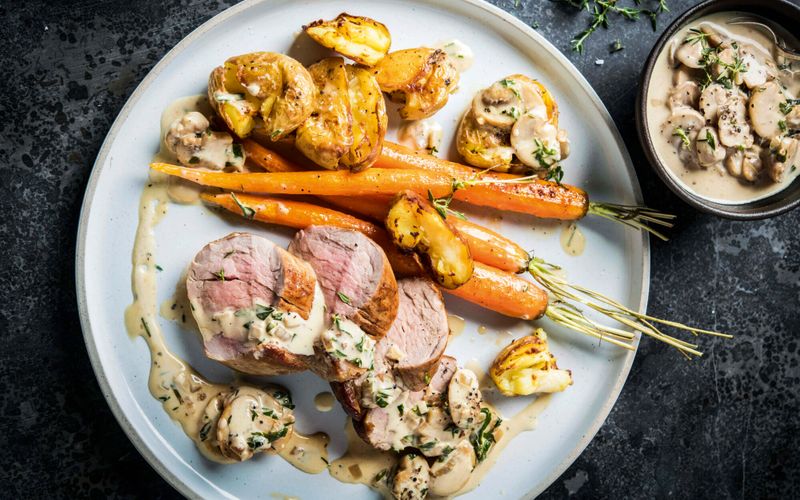 Filet mignon, sauce aux champignons