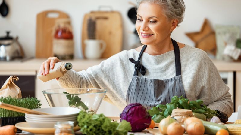 Illustration d'une femme cuisinant