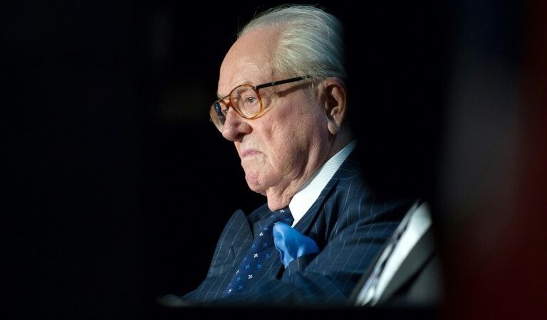 Jean-Marie Le Pen relaxé après ses propos sur la "fournée" en 2014