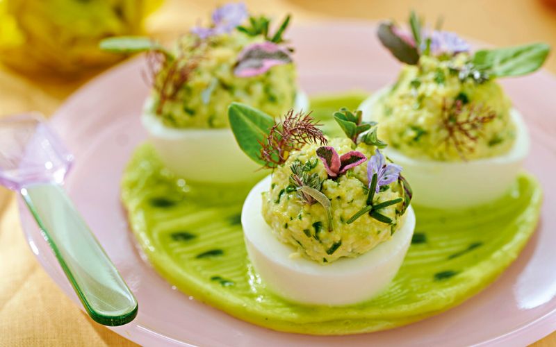 Oeufs mayonnaise aux herbes du jardin