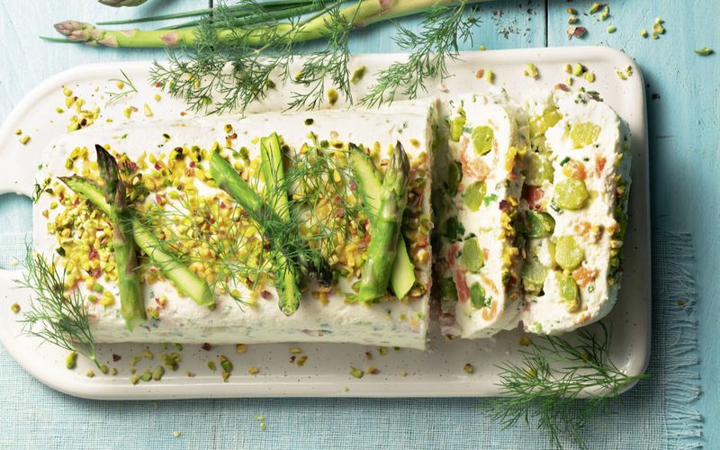 Terrine de truite aux asperges et pistache