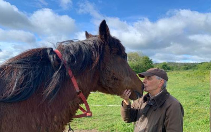 "Chronique d'une fin de vie apaisée", un documentaire sur Axel Kahn à ne pas manquer